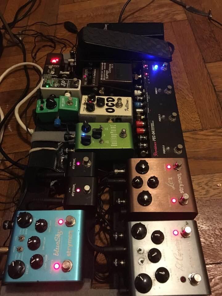 ヒロのペダルボードです。